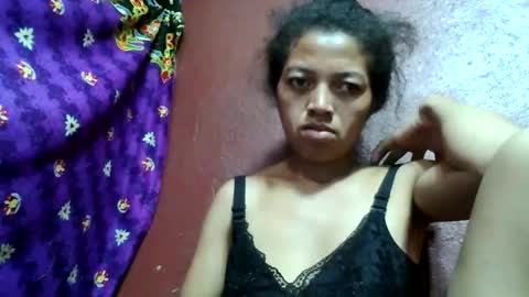 henitsaldy online show from May 2026 05:20:02 PM