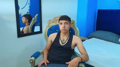 Hennesyy  online show from March 2026 09:43:02 PM