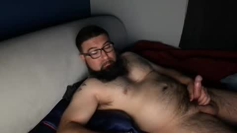 Snapshot of hennndog1 chatting on October 2025 05:43:02 AM hennndog1 online show from October 2025 05:43:02 AM