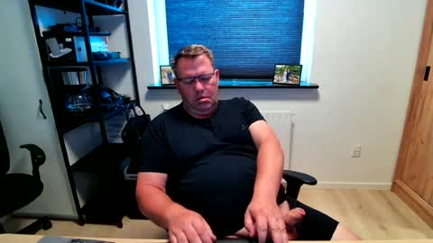 Snapshot of henrikrp1971 chatting on July 2026 09:22:01 AM henrikrp1971 online show from July 2026 09:22:01 AM