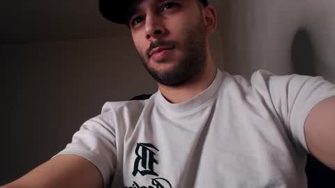 HenryAxe online show from March 2026 03:48:01 PM