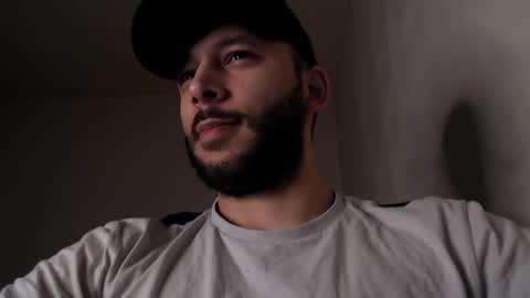 HenryAxe online show from April 2026 11:15:01 AM