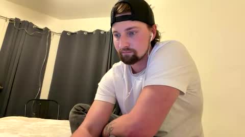 Snapshot of henryjackk chatting on March 2026 02:50:02 AM HenryJackk online show from March 2026 02:50:02 AM