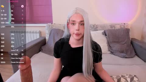 Eva online show from September 2025 12:21:02 PM