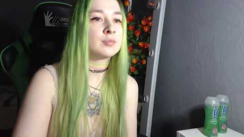 Snapshot of hentaishiing chatting on December 2024 04:38:02 PM Hentaishiing online show from December 2024 04:38:02 PM