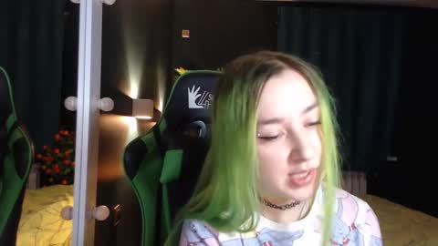 Snapshot of hentaishiing chatting on February 2025 03:34:01 PM Hentaishiing online show from February 2025 03:34:01 PM