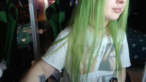 Snapshot of hentaishiing chatting on February 2025 04:07:01 PM Hentaishiing online show from February 2025 04:07:01 PM