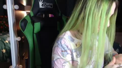 Snapshot of hentaishiing chatting on February 2025 05:31:01 PM Hentaishiing online show from February 2025 05:31:01 PM