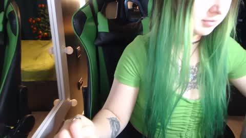 Snapshot of hentaishiing chatting on September 2025 01:58:02 PM Hentaishiing online show from September 2025 01:58:02 PM