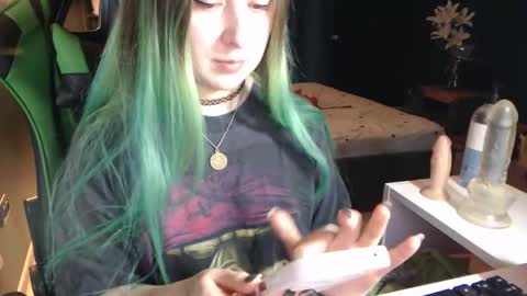 Snapshot of hentaishiing chatting on October 2025 04:38:02 PM Hentaishiing online show from October 2025 04:38:02 PM