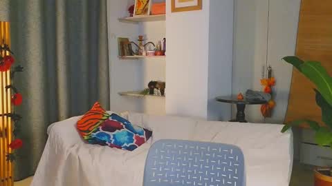 hercyqueen online show from March 2026 01:07:02 AM