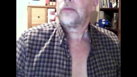 Snapshot of hereford66 chatting on February 2025 08:27:02 AM hereford66 online show from February 2025 08:27:02 AM