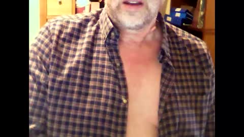 Snapshot of hereford66 chatting on March 2025 01:45:01 PM hereford66 online show from March 2025 01:45:01 PM