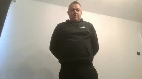 heretoserveyouall online show from April 2026 04:24:01 PM