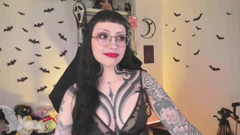 Snapshot of herinfernalmajesty chatting on March 2026 01:11:01 AM Marie online show from March 2026 01:11:01 AM