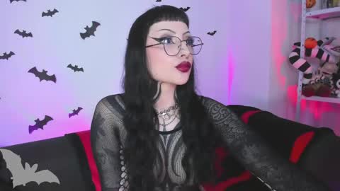 Snapshot of herinfernalmajesty chatting on April 2026 06:50:01 PM Marie online show from April 2026 06:50:01 PM