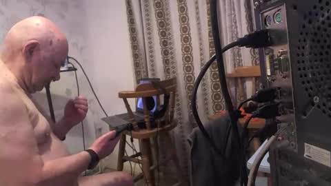 mature online show from December 2025 05:47:01 AM