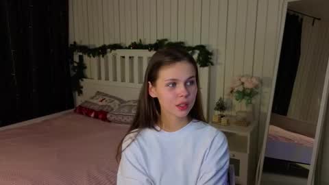 Snapshot of herminasouth chatting on March 2026 07:07:02 PM Nicole online show from March 2026 07:07:02 PM