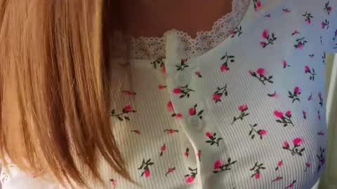 Snapshot of herminasouth chatting on March 2026 09:32:02 PM Nicole online show from March 2026 09:32:02 PM