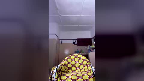 Snapshot of herslatt chatting on May 2026 01:21:02 AM herslatt online show from May 2026 01:21:02 AM