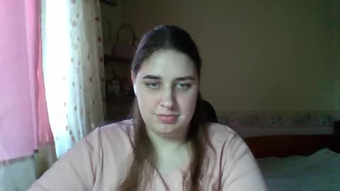 hess_luna_ online show from January 2026 10:08:02 AM