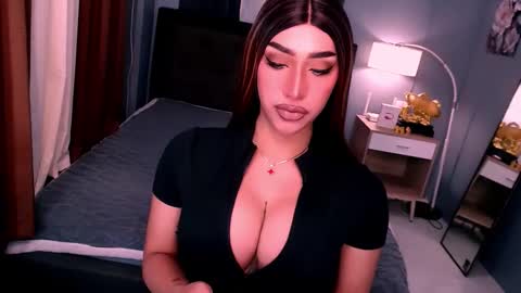 Snapshot of hestiaprytanei chatting on April 2026 08:01:01 AM bry online show from April 2026 08:01:01 AM