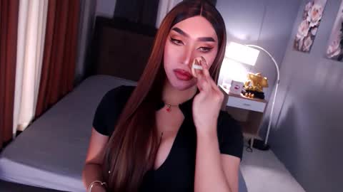 Snapshot of hestiaprytanei chatting on April 2026 01:00:02 PM bry online show from April 2026 01:00:02 PM