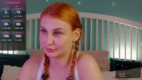 Snapshot of hey_cassie chatting on June 2026 03:05:02 PM hey_cassie online show from June 2026 03:05:02 PM