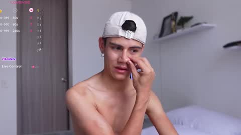 hey_cesard online show from February 2025 02:52:01 PM