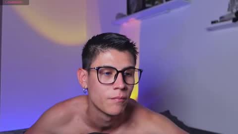 hey_cesard online show from March 2025 12:33:02 AM