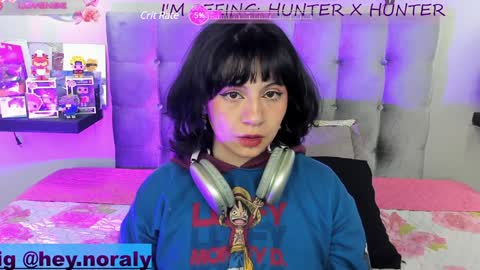 Snapshot of hey_noraly chatting on January 2025 01:47:01 PM Noraly  online show from January 2025 01:47:01 PM