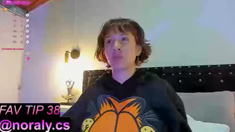 Snapshot of hey_noraly chatting on September 2025 04:45:02 AM Noraly  online show from September 2025 04:45:02 AM
