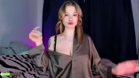 Snapshot of hey_tyankaaaa chatting on April 2026 11:07:01 PM Bella 3 online show from April 2026 11:07:01 PM