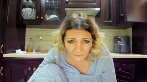 Heyheygrey online show from January 2025 10:45:01 AM