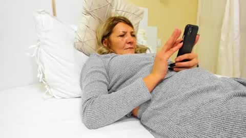 Heyheygrey online show from February 2025 11:04:02 PM