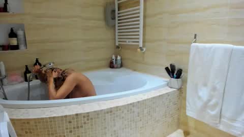 Heyheygrey online show from February 2025 01:51:01 PM