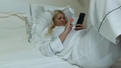 Snapshot of heyheygrey chatting on February 2026 04:06:01 PM Heyheygrey online show from February 2026 04:06:01 PM