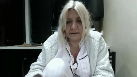 Snapshot of heyheygrey chatting on March 2026 12:17:02 AM Heyheygrey online show from March 2026 12:17:02 AM