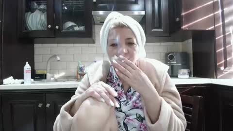 Snapshot of heyheygrey chatting on March 2026 06:18:01 AM Heyheygrey online show from March 2026 06:18:01 AM