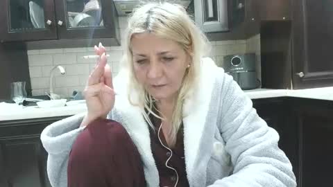 Snapshot of heyheygrey chatting on March 2026 12:32:02 AM Heyheygrey online show from March 2026 12:32:02 AM