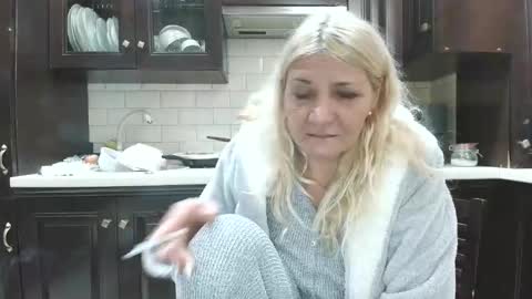 Snapshot of heyheygrey chatting on March 2026 12:49:02 PM Heyheygrey online show from March 2026 12:49:02 PM