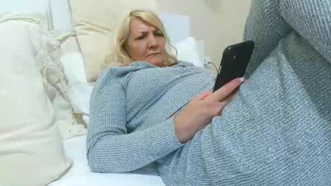 Snapshot of heyheygrey chatting on April 2026 02:55:01 AM Heyheygrey online show from April 2026 02:55:01 AM