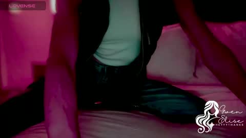 Snapshot of heyyythanks chatting on November 2025 01:48:02 AM Gwen Elise online show from November 2025 01:48:02 AM