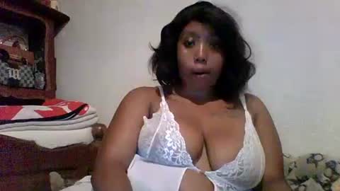 hheritinaa online show from December 2025 12:09:01 PM