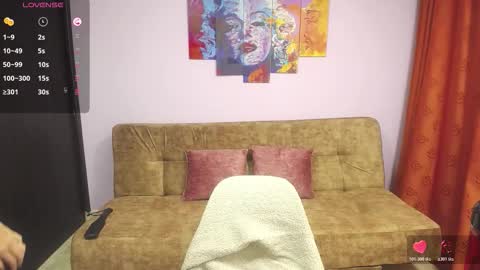 Snapshot of hi_allison chatting on March 2026 04:50:02 AM Allison online show from March 2026 04:50:02 AM