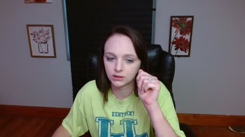 Paige online show from October 2025 01:20:01 PM