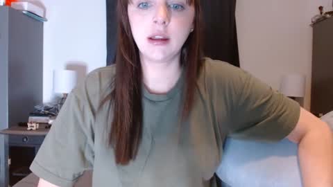 Snapshot of hi_cut_cutie chatting on January 2026 02:09:02 PM Paige online show from January 2026 02:09:02 PM