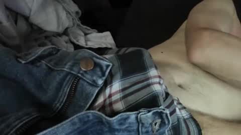 Snapshot of hi_life850 chatting on April 2026 05:54:01 PM MR. Bation online show from April 2026 05:54:01 PM