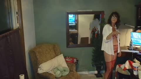 hidden_gold_milf online show from November 2025 07:34:02 AM