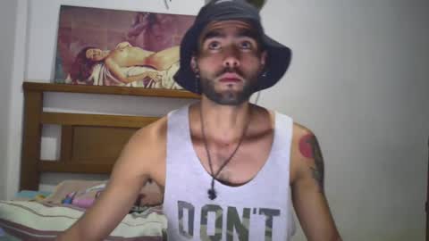 Snapshot of hideonbush051 chatting on September 2025 01:12:01 PM hideonbush online show from September 2025 01:12:01 PM